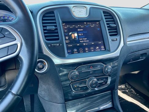 Used 2020 Chrysler 300 Touring w/ Sport Appearance Package image 14