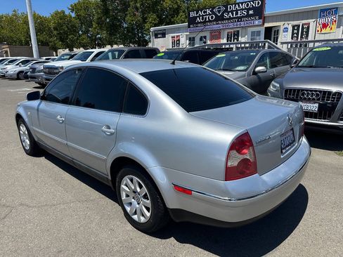 Used 2003 Volkswagen Passat GLS FWD image 4