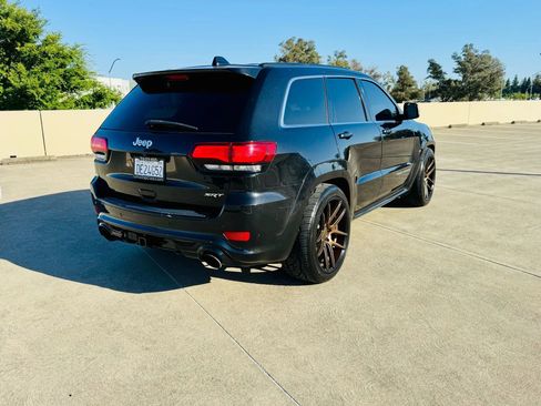 Used 2014 Jeep Grand Cherokee SRT8 w/ Luxury Group II image 22