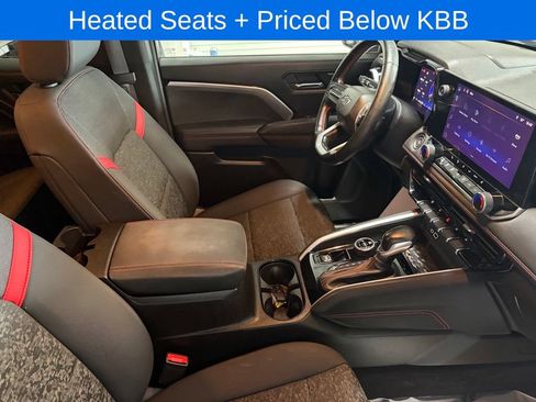 Used 2024 Chevrolet Colorado Z71 w/ Z71 Convenience Package 2 AWD/4WD image 25