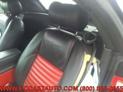 Used 2002 Ford Thunderbird Deluxe image 9