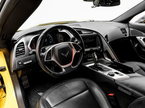 Used 2017 Chevrolet Corvette Grand Sport image 3