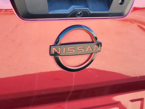 Used 2023 Nissan Frontier PRO-4X w/ Pro-4X Premium Package image 22