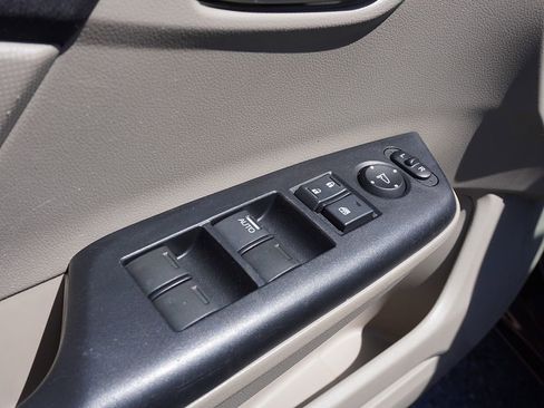 Used 2012 Honda Civic LX image 24