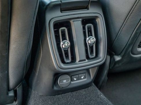 Used 2022 Polestar Polestar 2 w/ Performance Package image 35