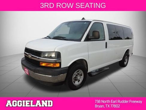 Used 2018 Chevrolet Express 3500 LT w/ LT Preferred Equipment Group RWD image 8