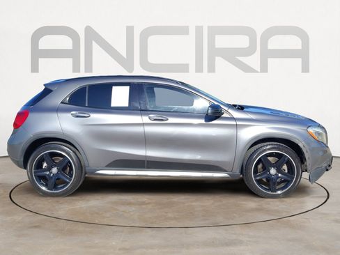 Used 2017 Mercedes-Benz GLA 250 image 12