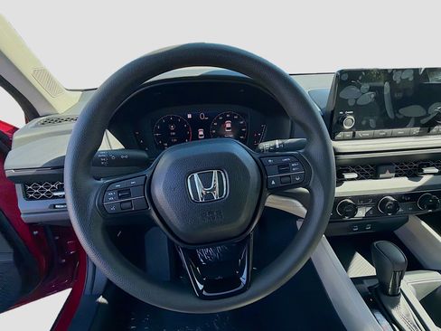 New 2025 Honda Accord SE image 10