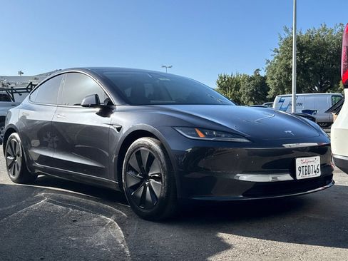 Used 2025 Tesla Model 3 Long Range AWD/4WD image 2