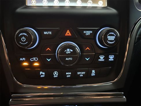 Certified 2021 Jeep Grand Cherokee Freedom Edition image 16