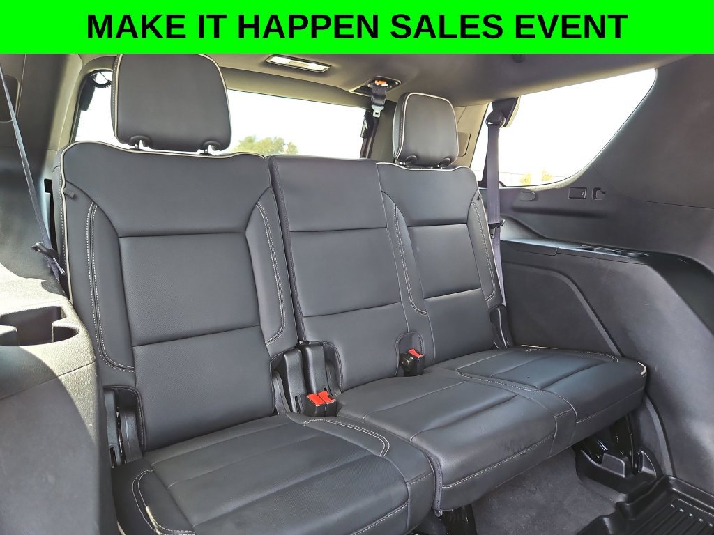 Used 2024 GMC Yukon SLT w/ SLT Luxury Package AWD/4WD image 26