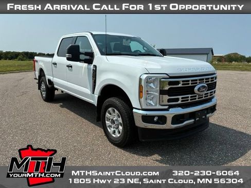 Used 2024 Ford F350 XLT w/ FX4 Off-Road Package AWD/4WD image 2
