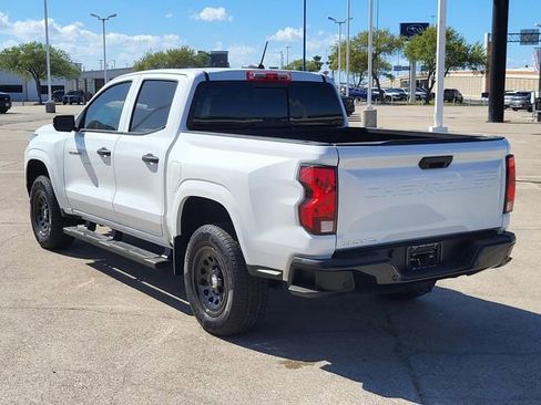 Used 2025 Chevrolet Colorado W/T w/ WT Convenience Package II image 18