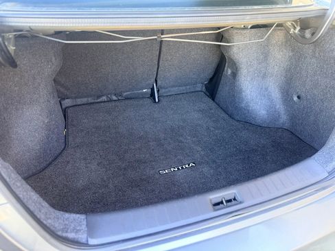 Used 2019 Nissan Sentra SV image 21