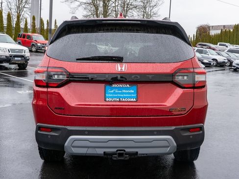New 2025 Honda Pilot TrailSport image 7