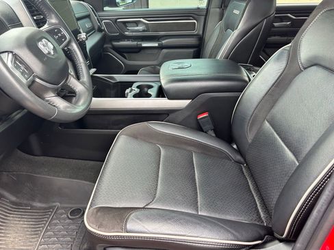 Used 2023 RAM 1500 Laramie image 9