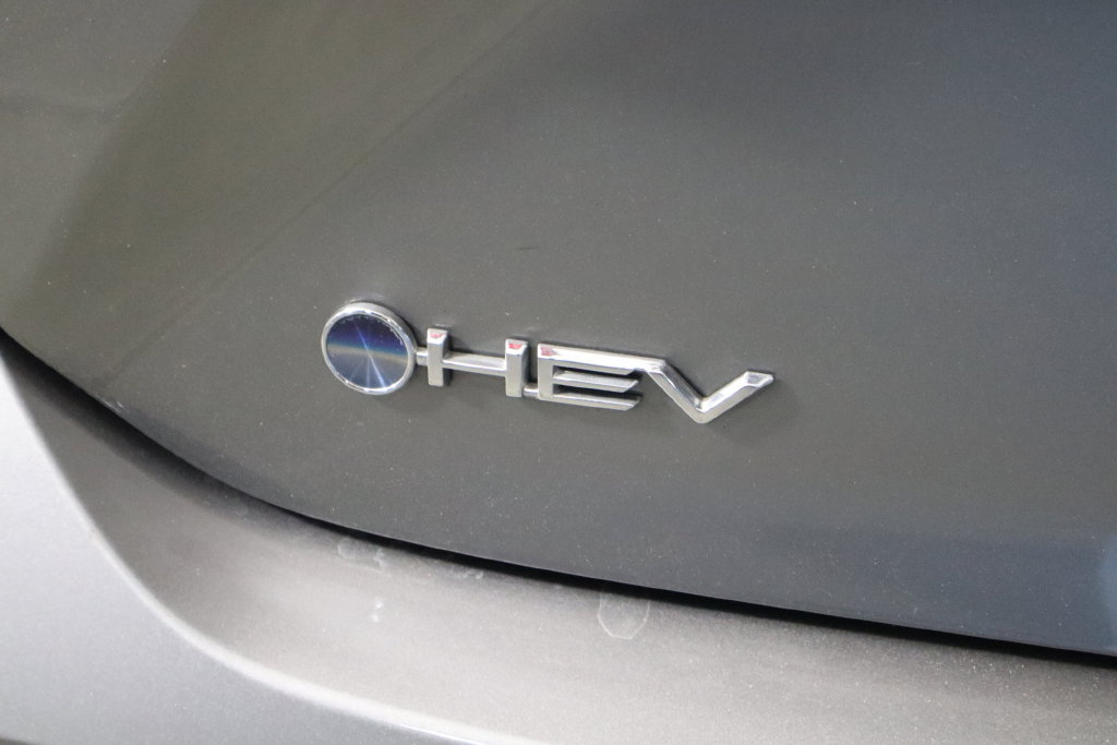 Used 2025 Toyota Camry SE FWD image 44