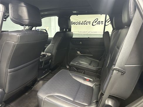 Used 2026 Toyota Sequoia Platinum AWD/4WD image 3