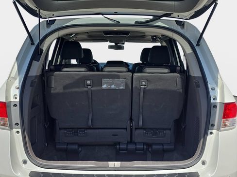 Used 2017 Honda Odyssey Touring image 18