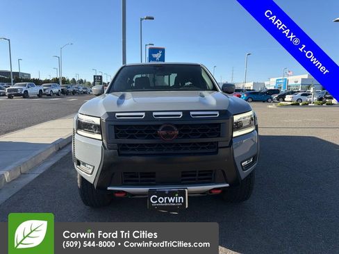 Used 2025 Nissan Frontier PRO-4X AWD/4WD image 6