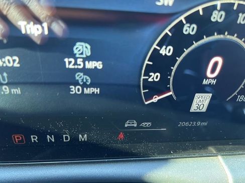 Used 2024 Ford Mustang GT Premium image 7