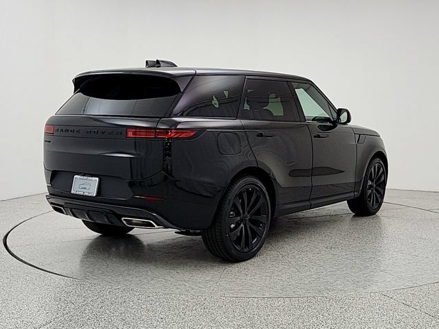 New 2026 Land Rover Range Rover Sport SE AWD/4WD image 5