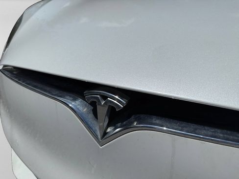 Used 2018 Tesla Model S 75D AWD/4WD image 11