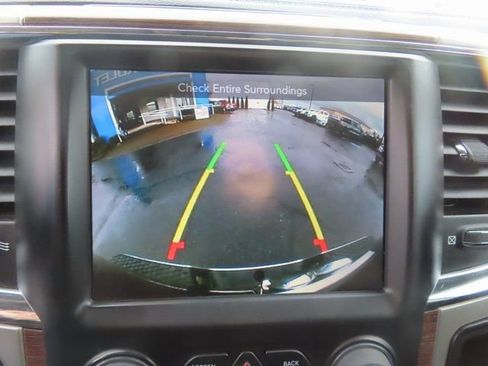 Used 2017 RAM 1500 Laramie image 31