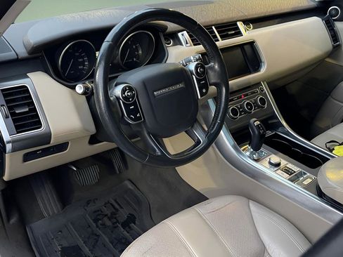 Used 2014 Land Rover Range Rover Sport HSE image 31