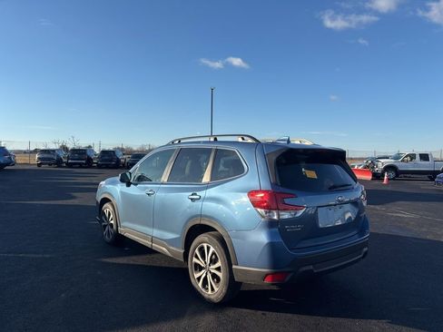 Used 2022 Subaru Forester Limited image 5