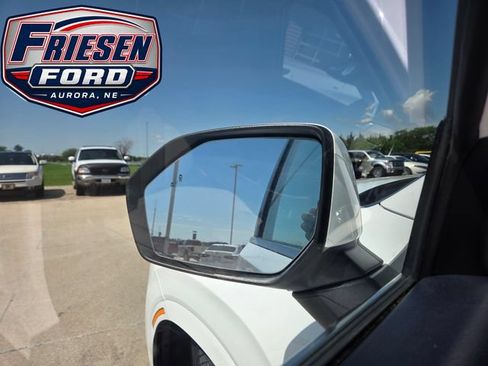 Used 2022 Hyundai Palisade Limited w/ Cargo Package AWD/4WD image 11