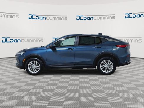 New 2026 Buick Envista Preferred w/ Convenience I Package FWD image 5
