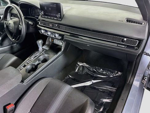 Used 2023 Honda Civic Sport image 30