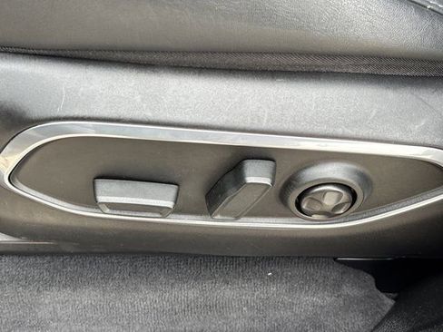 Used 2023 Jeep Wagoneer Series III w/ Premium Group I image 24