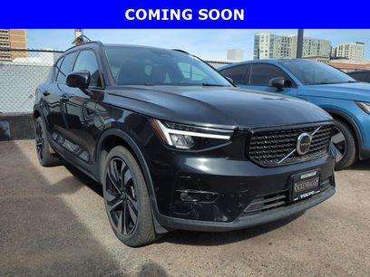Used 2025 Volvo XC40 B5 Plus