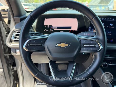 Used 2024 Chevrolet Traverse LT AWD/4WD image 22