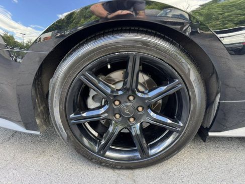 Used 2019 Ford Mustang GT w/ Black Accent Package RWD image 32
