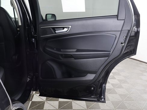 Used 2023 Ford Edge SEL w/ Convenience Package image 24