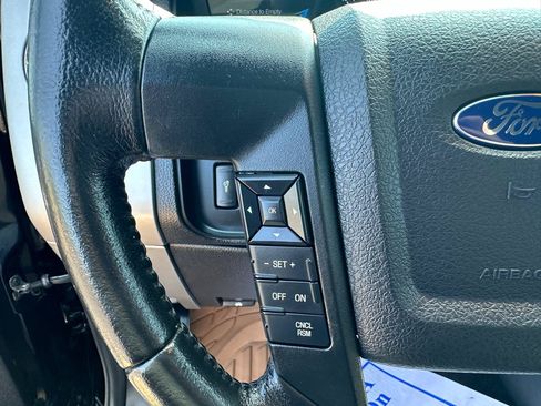 Used 2016 Ford Expedition EL XLT w/ Equipment Group 202A AWD/4WD image 14