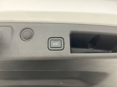 Used 2024 Chevrolet Equinox LT image 14