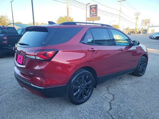 Used 2022 Chevrolet Equinox RS FWD image 4