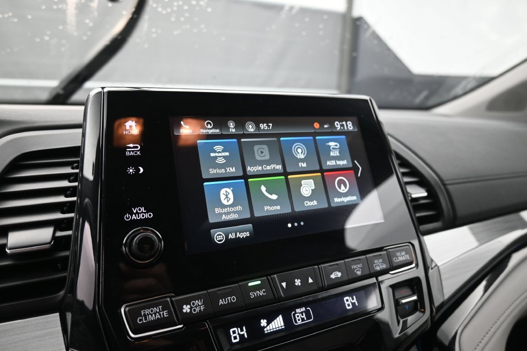 Used 2024 Honda Odyssey Elite image 41