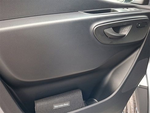 New 2025 Mercedes-Benz Sprinter 2500 image 10