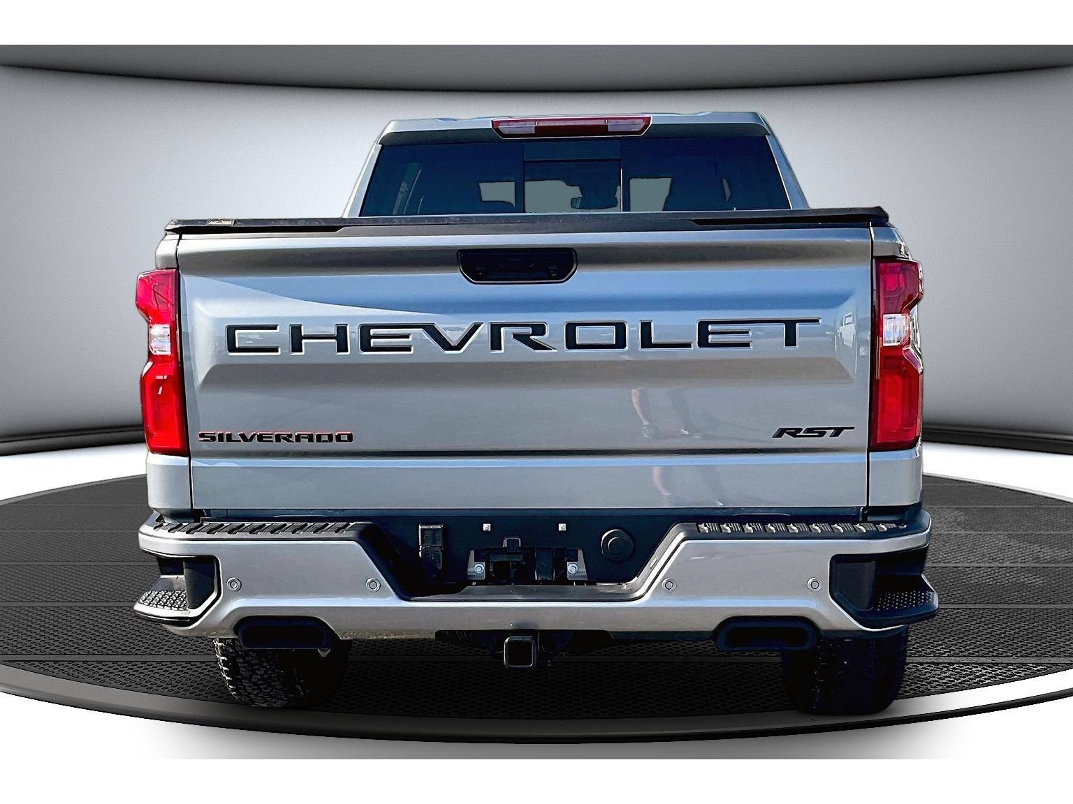 New 2026 Chevrolet Silverado 1500 RST w/ Redline Edition AWD/4WD image 4