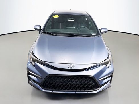 Used 2024 Toyota Corolla SE image 2