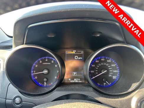 Used 2017 Subaru Outback 3.6R Touring w/ Popular Package #5A image 12