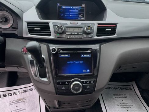 Used 2014 Honda Odyssey Touring Elite image 19