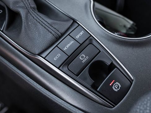 Used 2023 Toyota Camry XSE FWD image 28