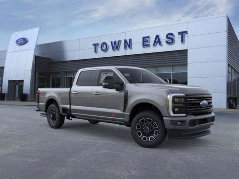New 2026 Ford F350 Platinum w/ FX4 Off-Road Package image 7
