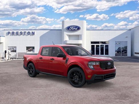New 2026 Ford Maverick XLT w/ Equipment Group 301A AWD/4WD image 7